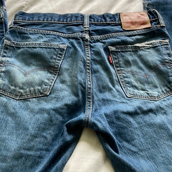Levi’s 513 Men’s Slim Straight Medium Wash Jeans, Size 33x32 - Picture 11 of 15